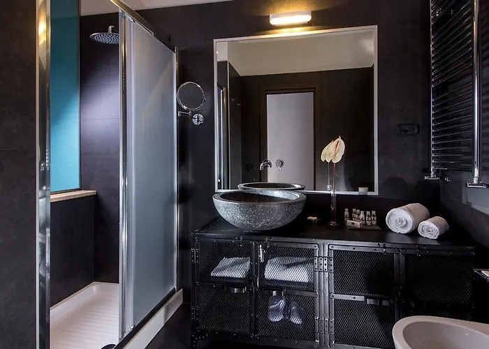 Qt ゲストハウス 4*